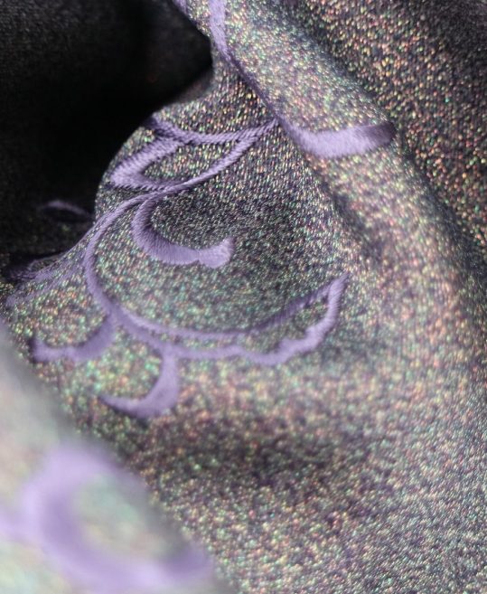 男性用袴単品レンタル(成人式・結婚式・卒業式)茶紫のラメ地・唐草刺繡[身長170cm]No.121